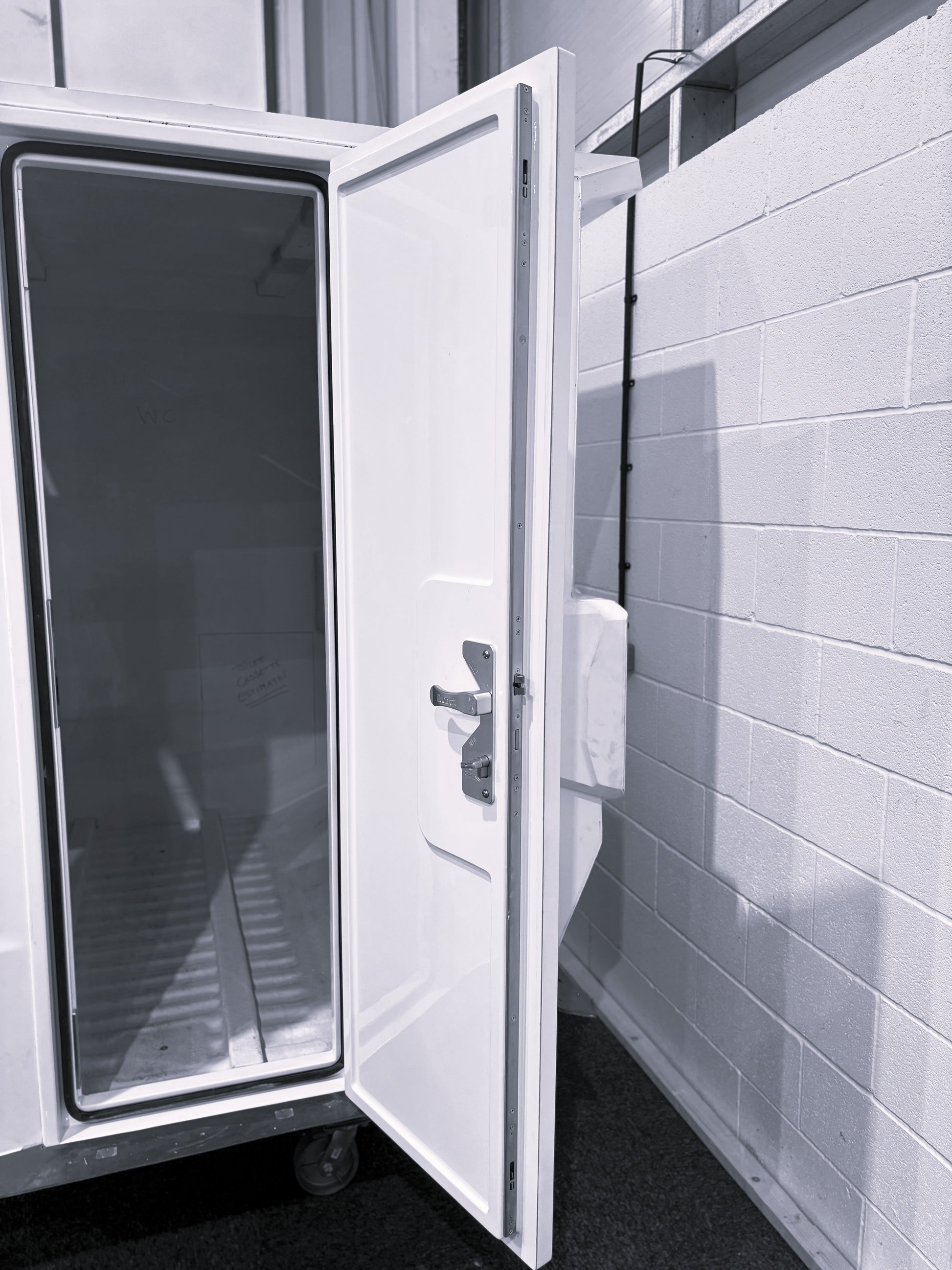 Entrance Door - 0.50m (SKU 4290)