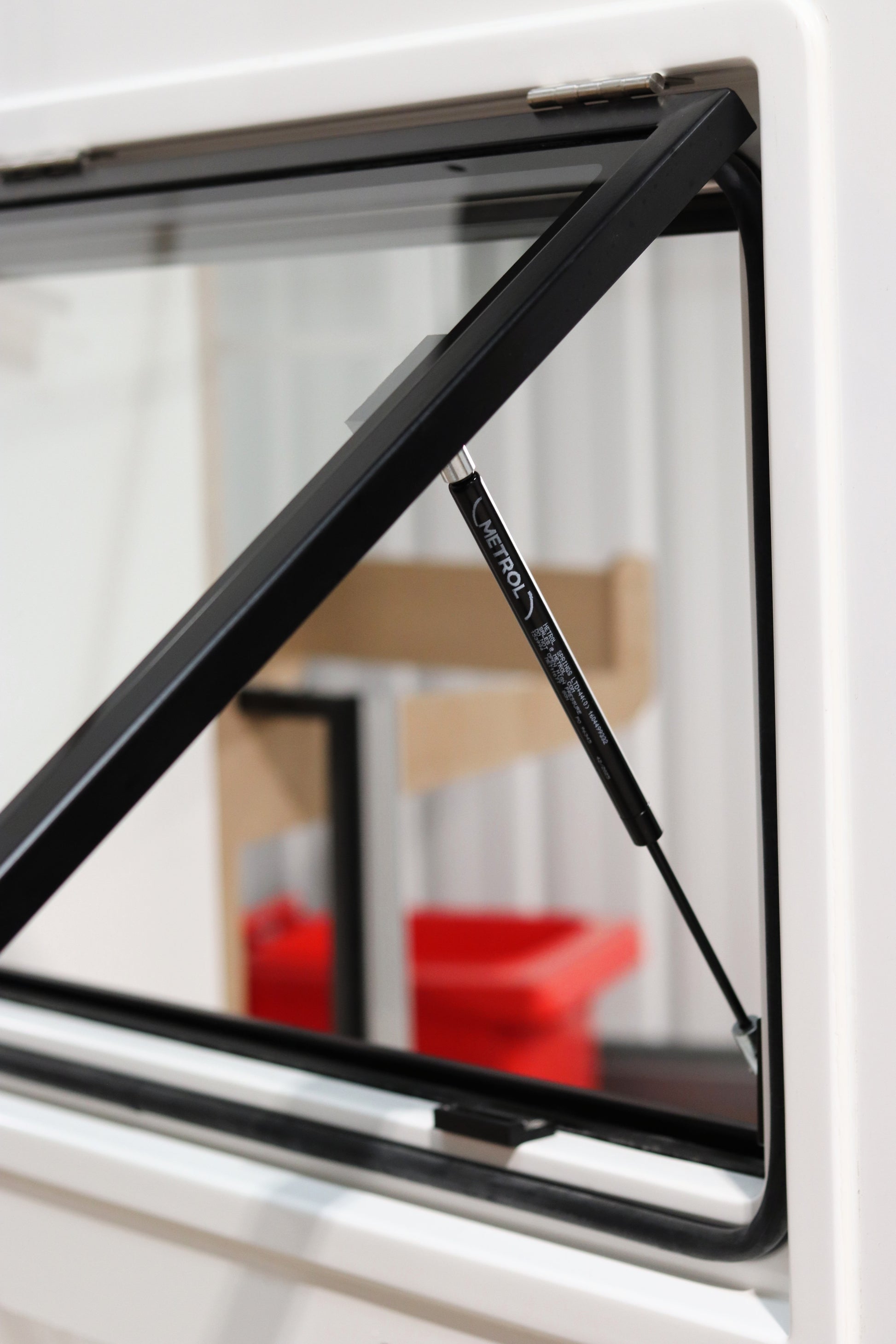 Size A 990 x 465mm Evolution Window (SKU 2764)