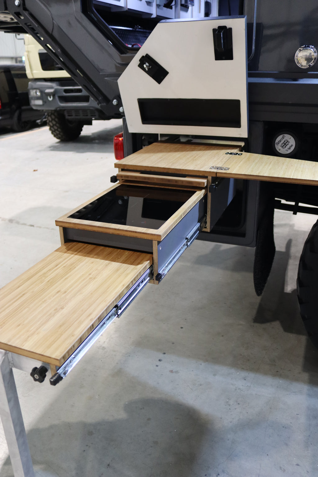 Motorcraft Outdoor Pull-Out Kitchen (SKU 4076)