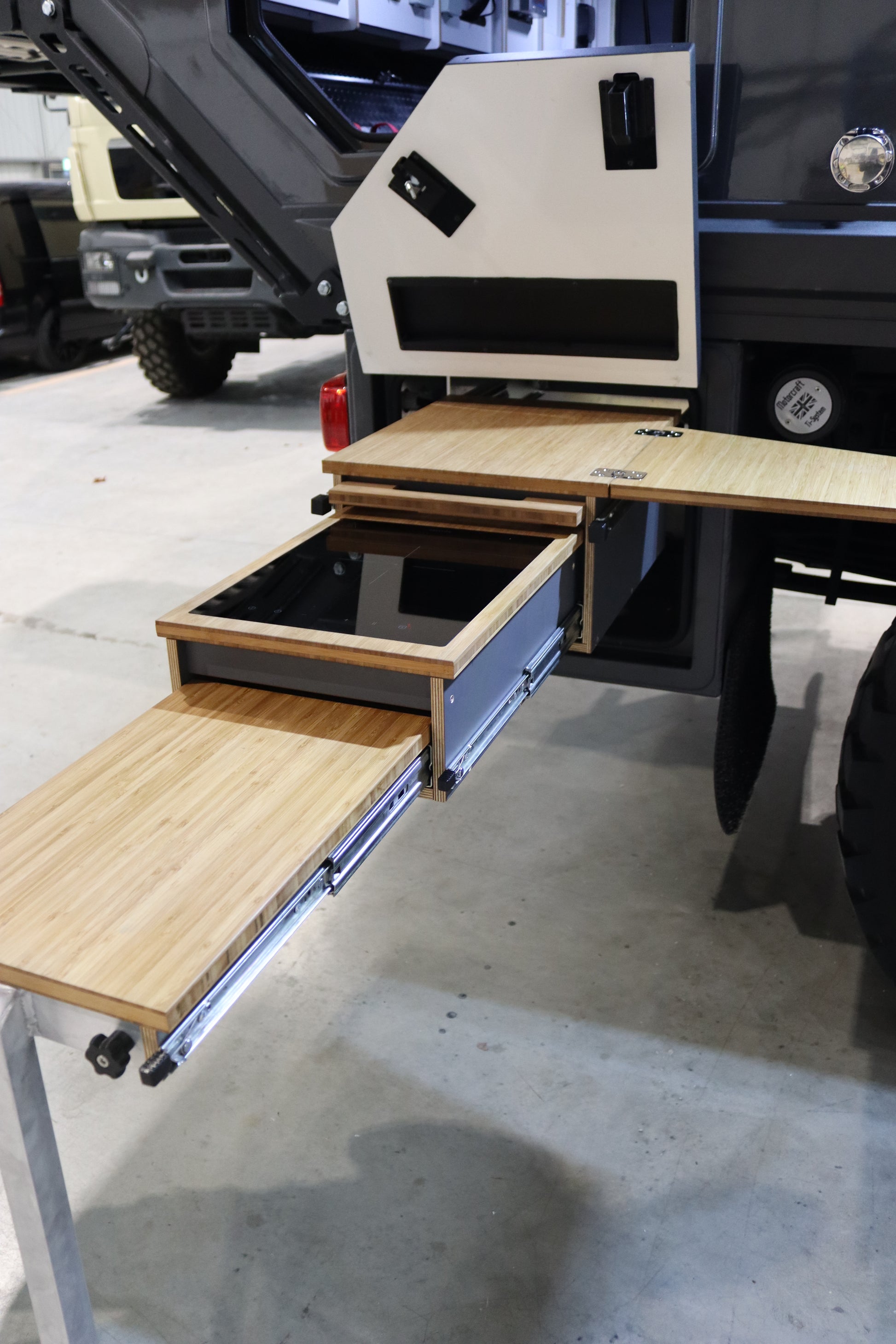 Motorcraft Outdoor Pull-Out Kitchen (SKU 4076)