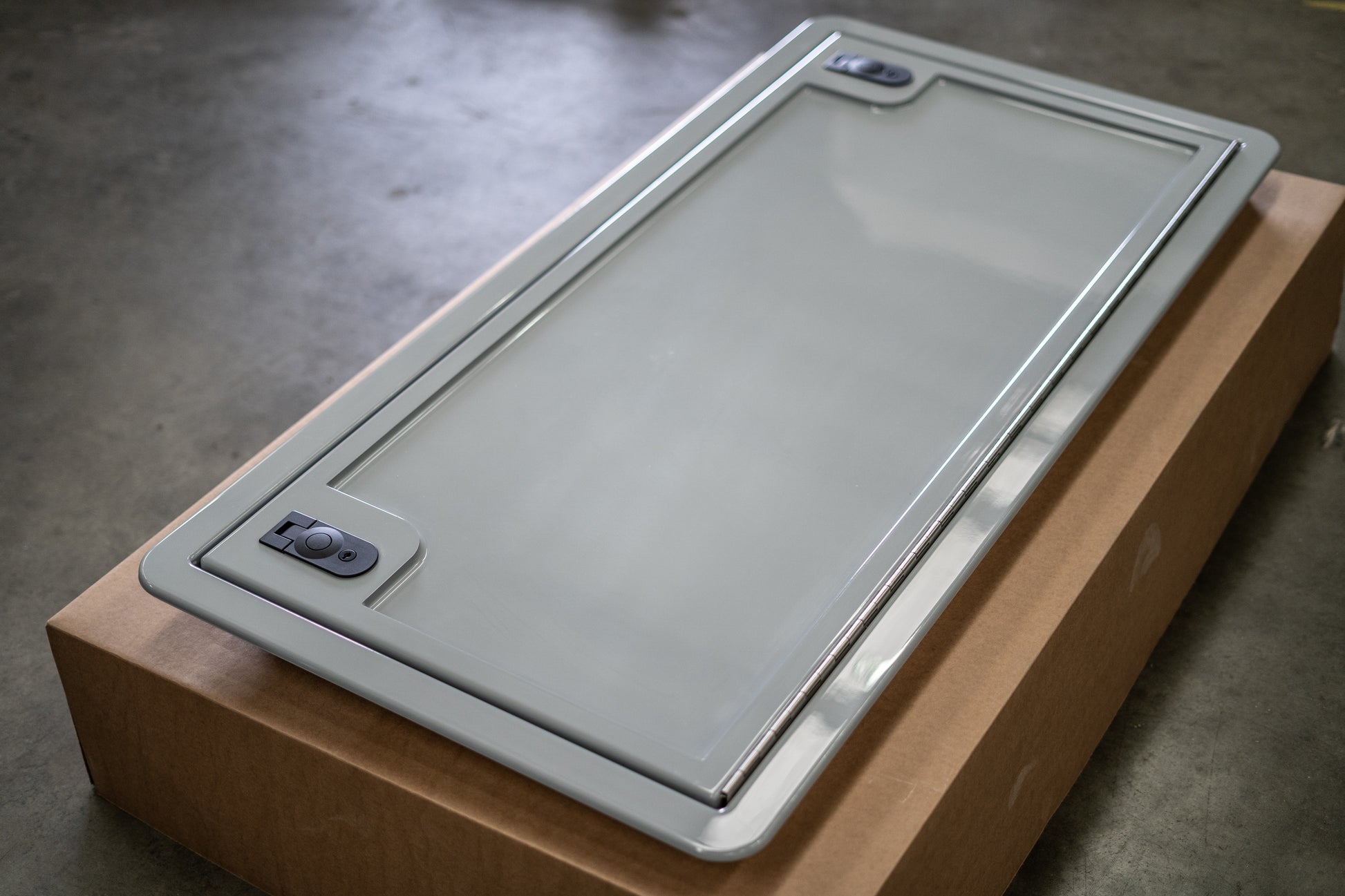 Rectangle Access Hatch - 1170 x 495mm (SKU 0885)
